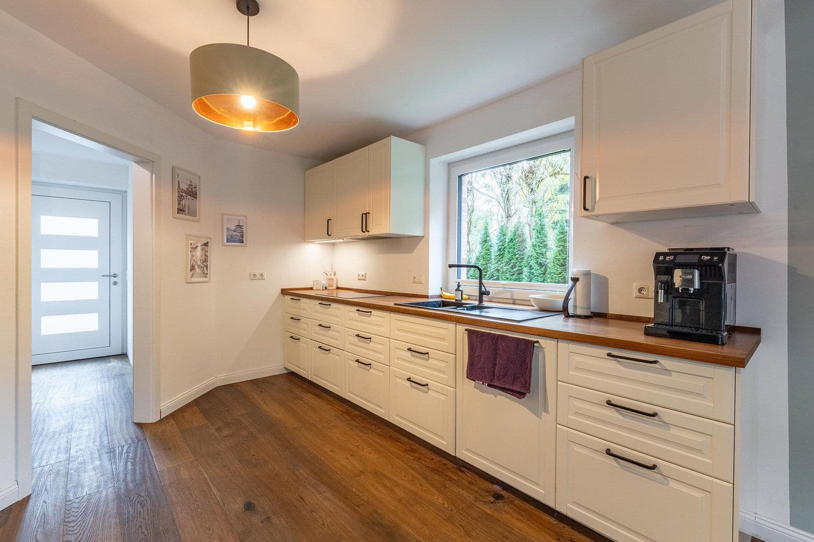 Predaj domu 117 m², pozemek 264 m², Kolberger Str., Stade, Dolné Sasko Predaj domu 117 m², pozemek 264 m², Kolberger Str., Stade, Dolné Sasko