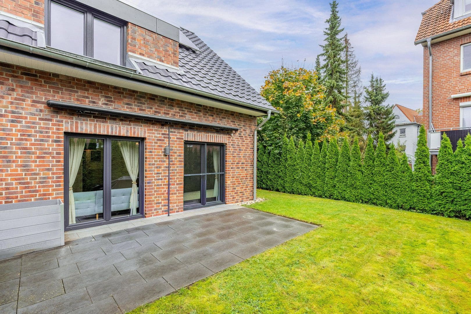 Predaj domu 117 m², pozemek 264 m², Kolberger Str., Stade, Dolné Sasko Predaj domu 117 m², pozemek 264 m², Kolberger Str., Stade, Dolné Sasko