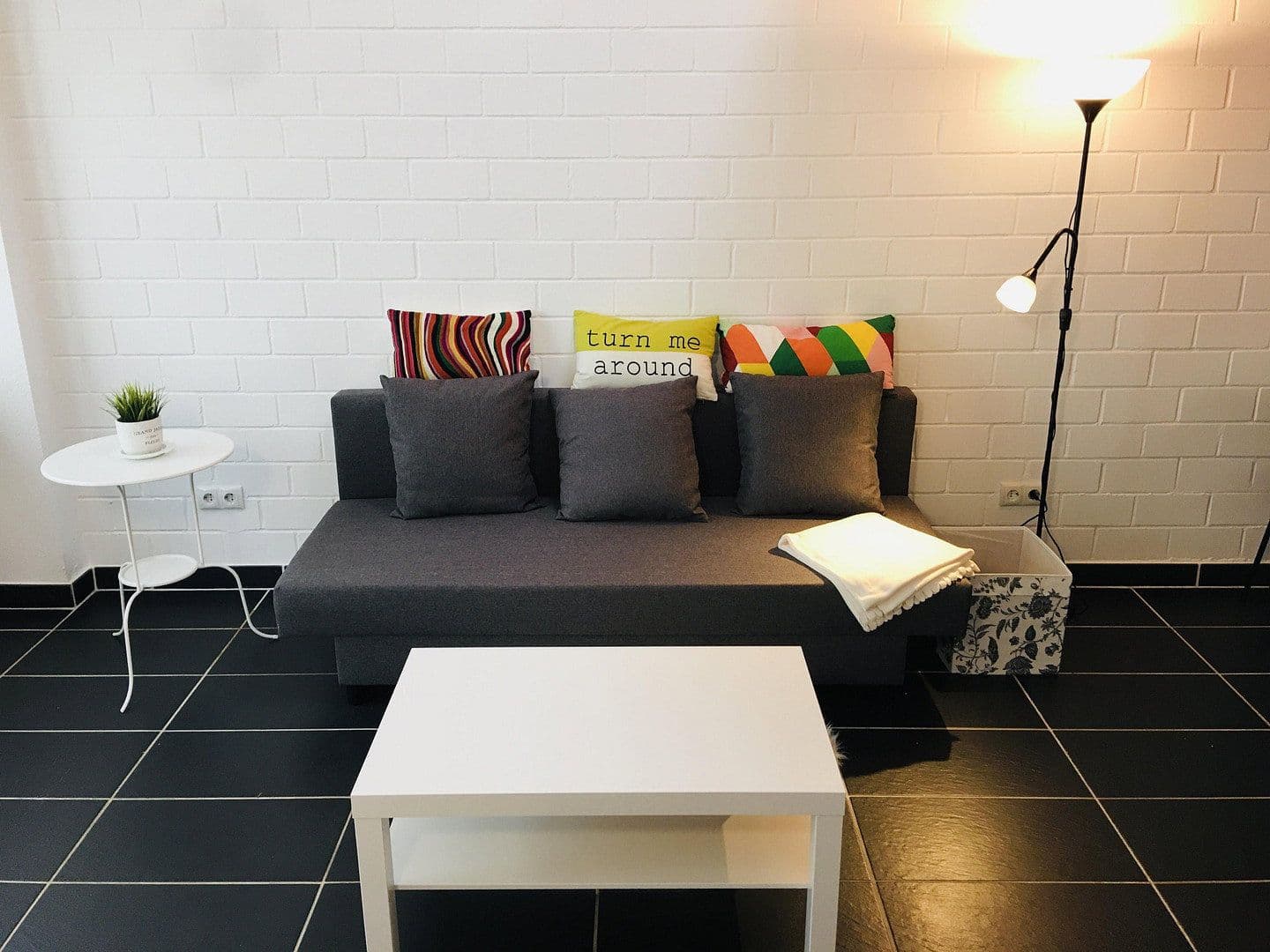 Prenájom bytu 2-izbový 61 m², Köln, Severné Porýnie - Westfálsko Prenájom bytu 2-izbový 61 m², Köln, Severné Porýnie - Westfálsko