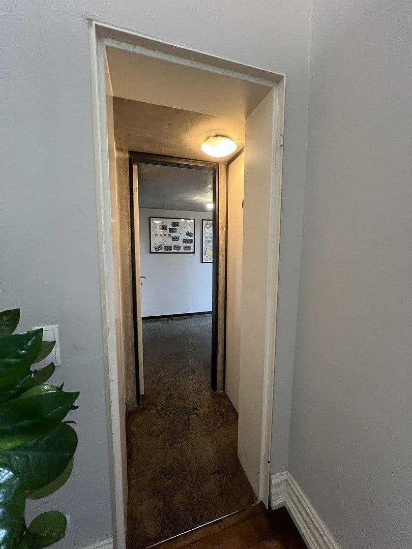 Prenájom kancelárie 143 m², Prinz-Albert-Strasse 13, Bonn, Severné Porýnie - Westfálsko Prenájom kancelárie 143 m², Prinz-Albert-Strasse 13, Bonn, Severné Porýnie - Westfálsko