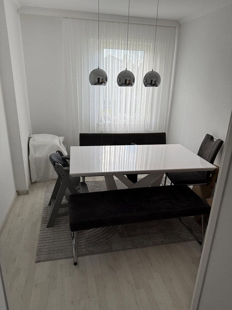 Predaj bytu 4-izbový 75 m², Kriftel, Hesensko Predaj bytu 4-izbový 75 m², Kriftel, Hesensko