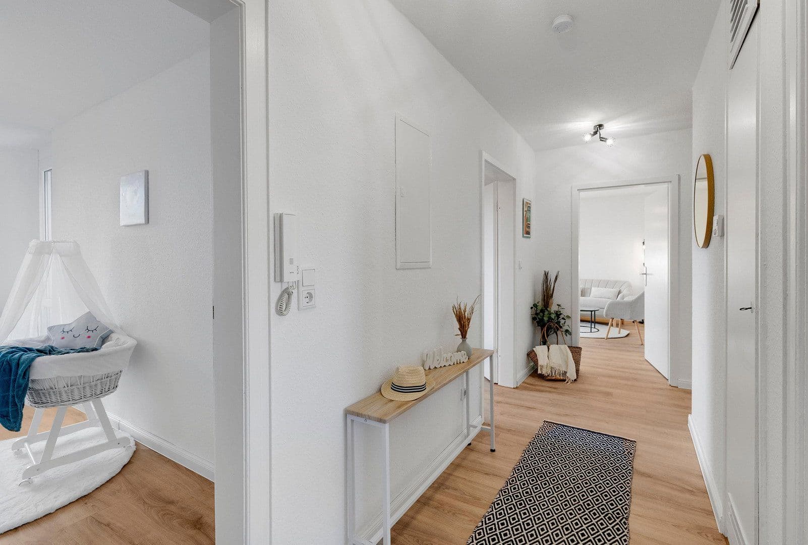 Predaj bytu 4-izbový 81 m², Oldenburg, Dolné Sasko Predaj bytu 4-izbový 81 m², Oldenburg, Dolné Sasko