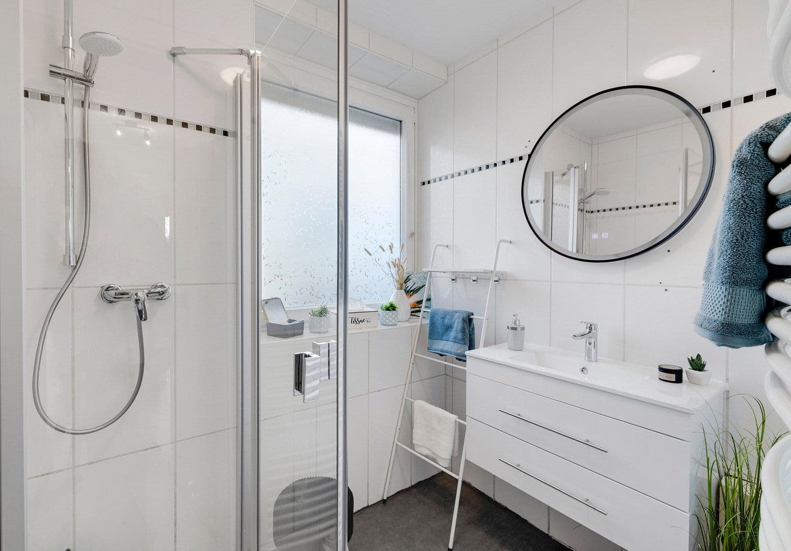 Predaj bytu 4-izbový 81 m², Oldenburg, Dolné Sasko Predaj bytu 4-izbový 81 m², Oldenburg, Dolné Sasko