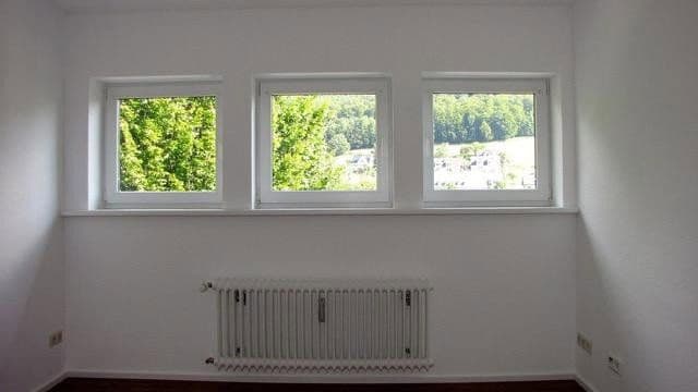 Prenájom bytu 4-izbový 109 m², Am Stünzel 4b, Schmallenberg, Severné Porýnie - Westfálsko Prenájom bytu 4-izbový 109 m², Am Stünzel 4b, Schmallenberg, Severné Porýnie - Westfálsko