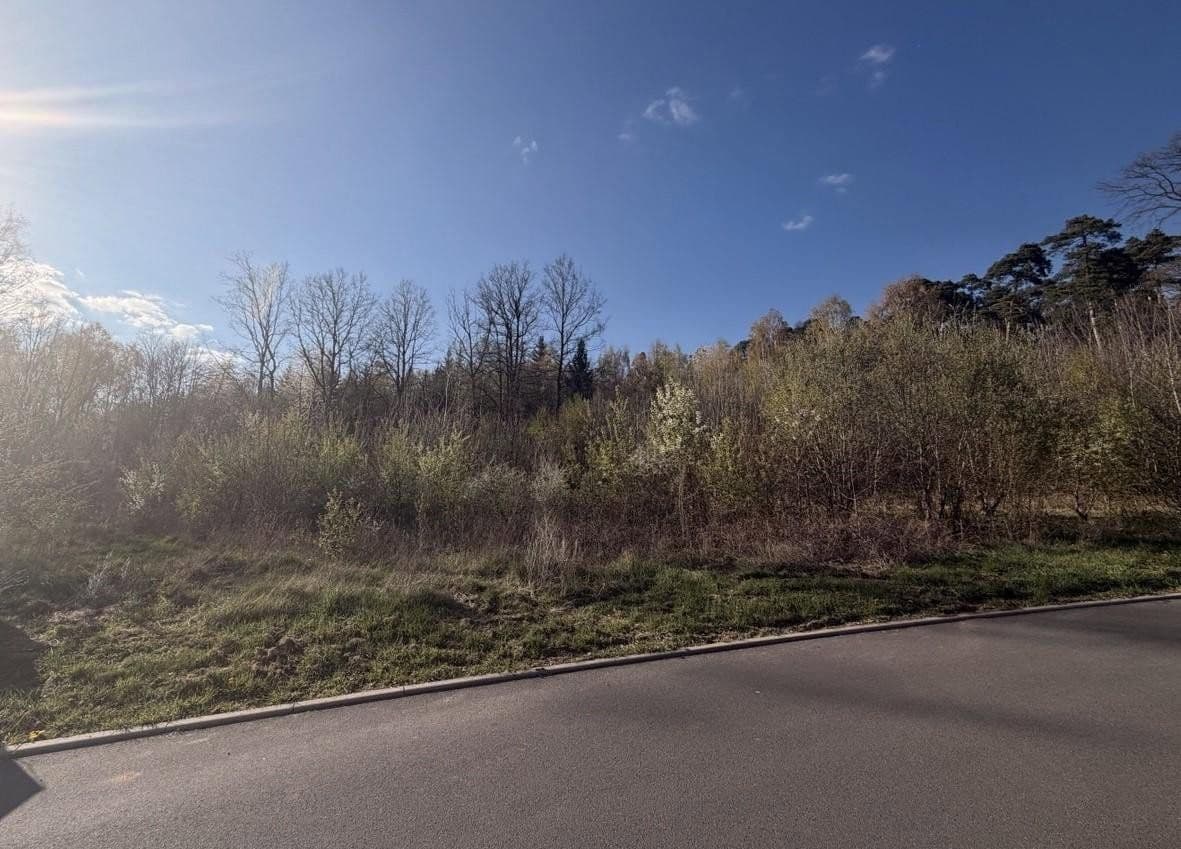 Predaj pozemku 976 m², Heidelsteinweg 2, Petersberg, Hesensko Predaj pozemku 976 m², Heidelsteinweg 2, Petersberg, Hesensko