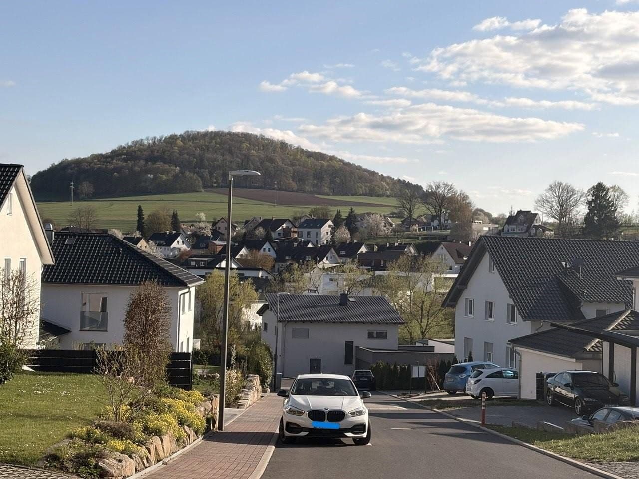 Predaj pozemku 976 m², Heidelsteinweg 2, Petersberg, Hesensko Predaj pozemku 976 m², Heidelsteinweg 2, Petersberg, Hesensko