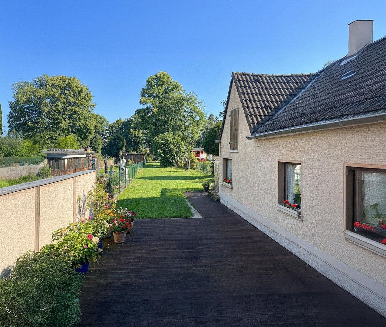 Predaj domu 176 m², pozemek 657 m², Gemarkenstraße 35, Köln - Dellbrück, Severné Porýnie - Westfálsko Predaj domu 176 m², pozemek 657 m², Gemarkenstraße 35, Köln - Dellbrück, Severné Porýnie - Westfálsko