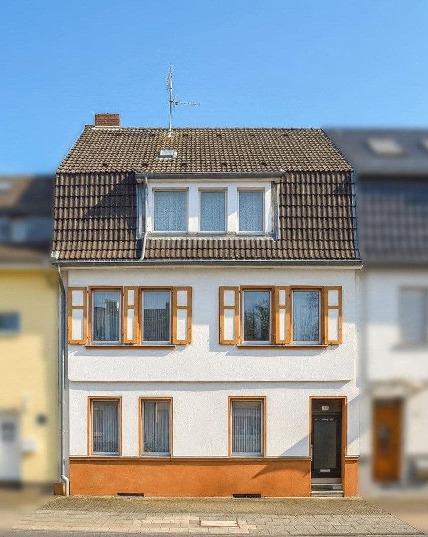Predaj domu 176 m², pozemek 657 m², Gemarkenstraße 35, Köln - Dellbrück, Severné Porýnie - Westfálsko Predaj domu 176 m², pozemek 657 m², Gemarkenstraße 35, Köln - Dellbrück, Severné Porýnie - Westfálsko
