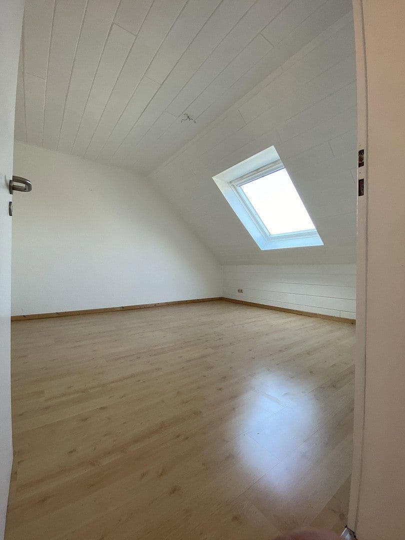 Prenájom bytu 3-izbový 55 m², Am Kämpchen, Mönchengladbach, Severné Porýnie - Westfálsko Prenájom bytu 3-izbový 55 m², Am Kämpchen, Mönchengladbach, Severné Porýnie - Westfálsko