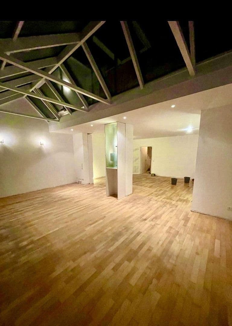 Predaj domu 148 m², pozemek 399 m², Thüringer Straße 25, Rastede, Dolné Sasko Predaj domu 148 m², pozemek 399 m², Thüringer Straße 25, Rastede, Dolné Sasko