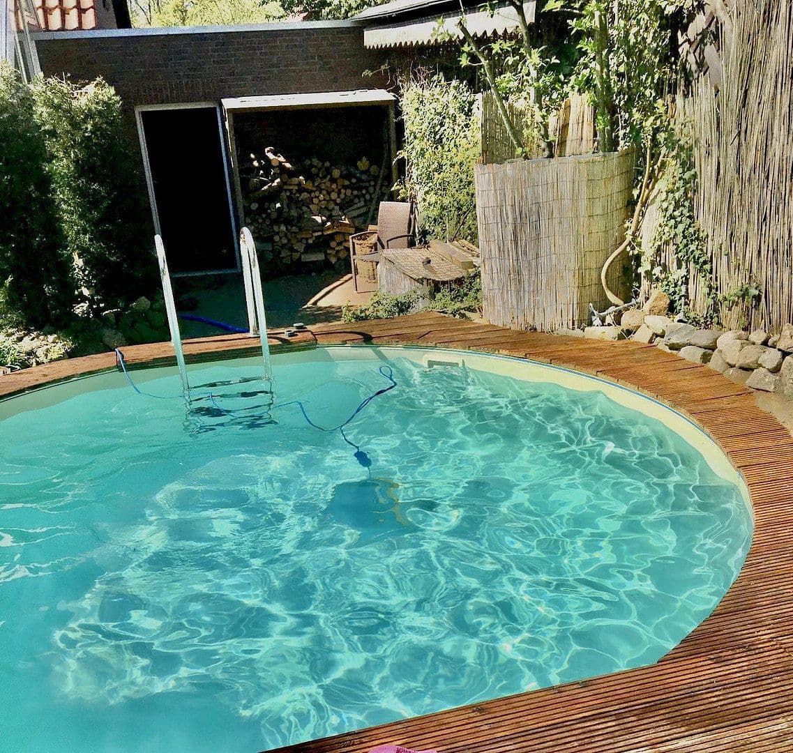 Predaj domu 148 m², pozemek 399 m², Thüringer Straße 25, Rastede, Dolné Sasko Predaj domu 148 m², pozemek 399 m², Thüringer Straße 25, Rastede, Dolné Sasko