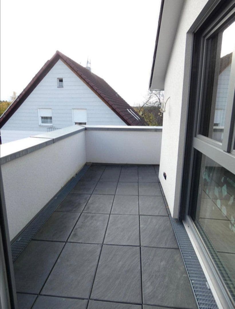 Predaj domu 193 m², pozemek 563 m², Raphaelstraße 1a, Dentlein am Forst, Bavorsko Predaj domu 193 m², pozemek 563 m², Raphaelstraße 1a, Dentlein am Forst, Bavorsko