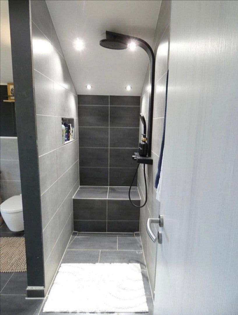 Predaj domu 193 m², pozemek 563 m², Raphaelstraße 1a, Dentlein am Forst, Bavorsko Predaj domu 193 m², pozemek 563 m², Raphaelstraße 1a, Dentlein am Forst, Bavorsko