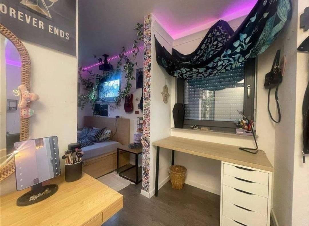 Predaj domu 193 m², pozemek 563 m², Raphaelstraße 1a, Dentlein am Forst, Bavorsko Predaj domu 193 m², pozemek 563 m², Raphaelstraße 1a, Dentlein am Forst, Bavorsko