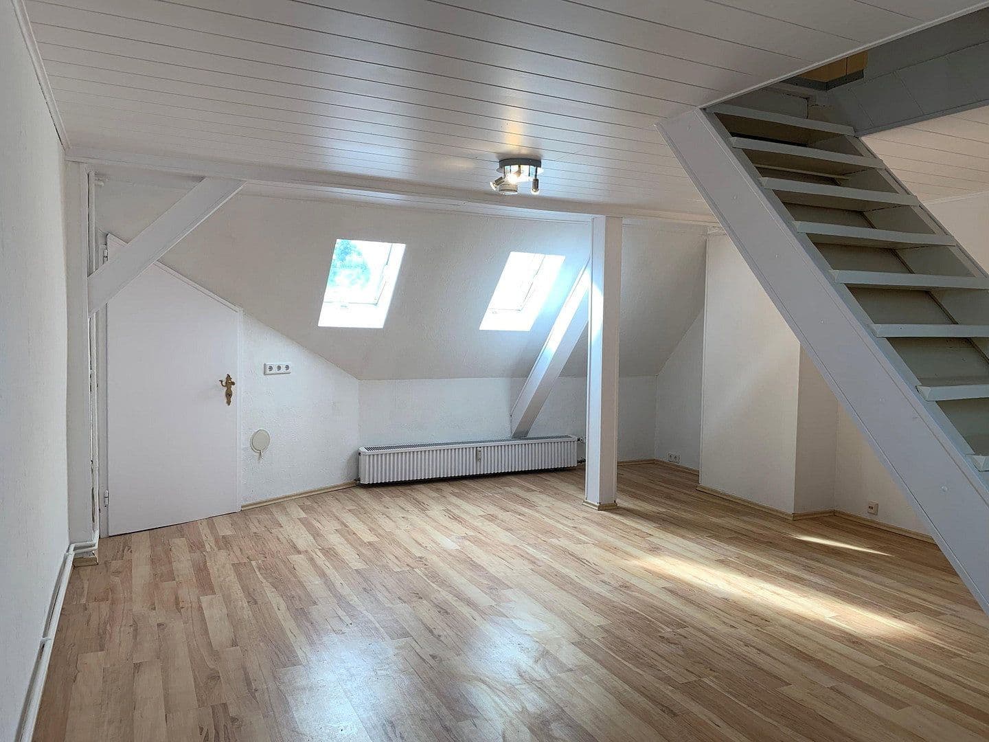 Prenájom bytu 3-izbový 70 m², Rodensteiner Str. 14, Fränkisch-Crumbach, Hesensko Prenájom bytu 3-izbový 70 m², Rodensteiner Str. 14, Fränkisch-Crumbach, Hesensko