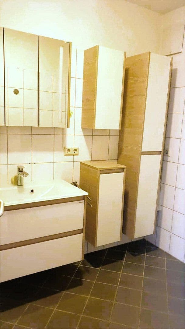 Predaj domu 118 m², pozemek 134 m², Darmstadt-Eberstadt, Hesensko Predaj domu 118 m², pozemek 134 m², Darmstadt-Eberstadt, Hesensko