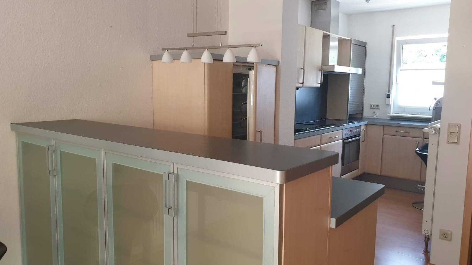 Predaj domu 118 m², pozemek 134 m², Darmstadt-Eberstadt, Hesensko Predaj domu 118 m², pozemek 134 m², Darmstadt-Eberstadt, Hesensko