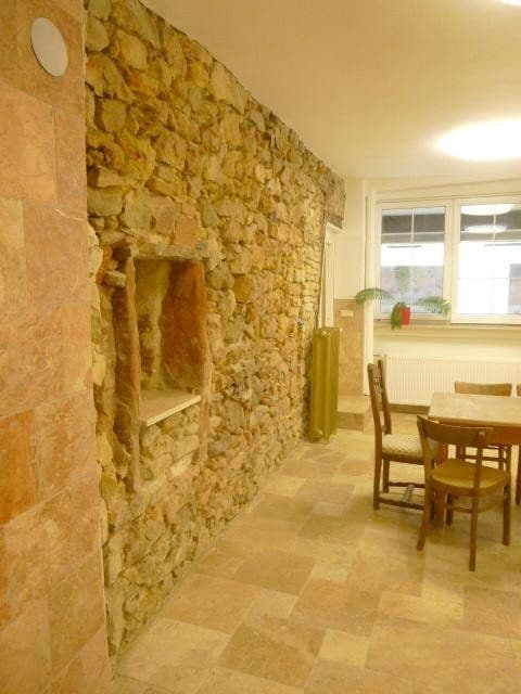 Prenájom bytu 2-izbový 111 m², Am Markt 2, Oppenheim, Porýnie-Falcko Prenájom bytu 2-izbový 111 m², Am Markt 2, Oppenheim, Porýnie-Falcko