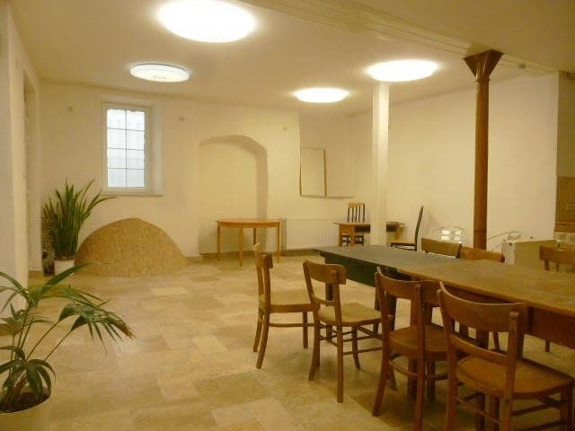 Prenájom bytu 2-izbový 111 m², Am Markt 2, Oppenheim, Porýnie-Falcko Prenájom bytu 2-izbový 111 m², Am Markt 2, Oppenheim, Porýnie-Falcko