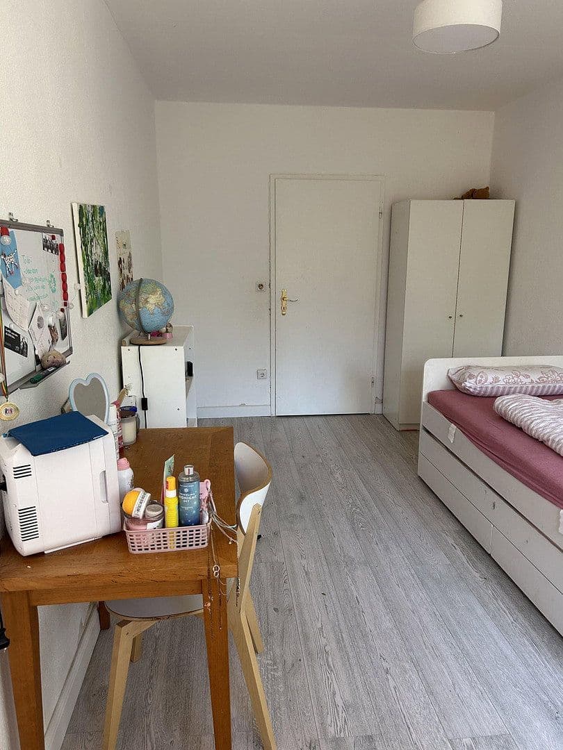 Predaj domu 128 m², pozemek 288 m², Berlin, Berlín Predaj domu 128 m², pozemek 288 m², Berlin, Berlín