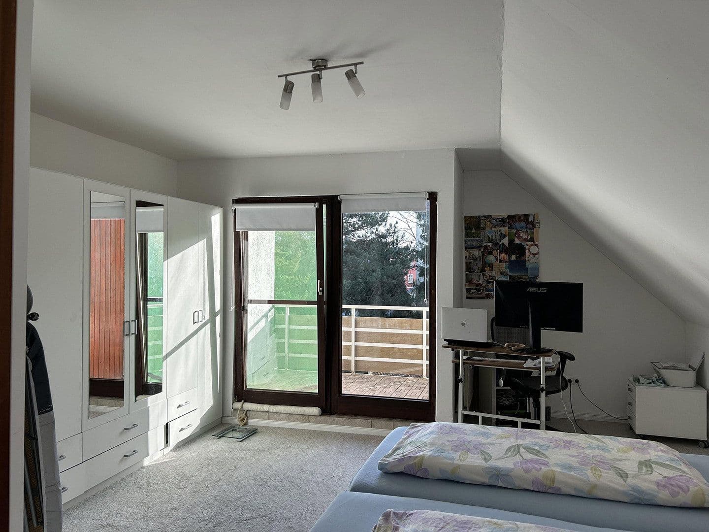 Predaj domu 128 m², pozemek 288 m², Berlin, Berlín Predaj domu 128 m², pozemek 288 m², Berlin, Berlín