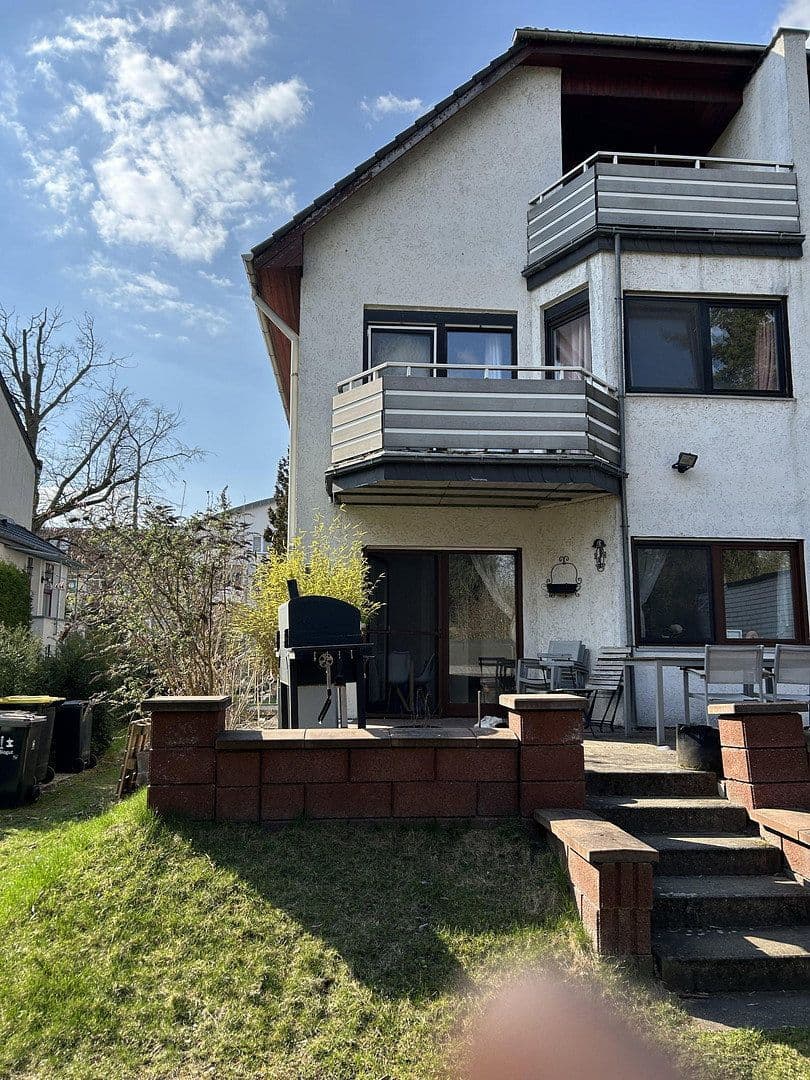 Predaj domu 128 m², pozemek 288 m², Berlin, Berlín Predaj domu 128 m², pozemek 288 m², Berlin, Berlín