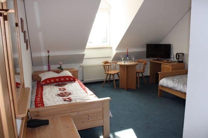 Predaj nebytového priestoru 2.115 m², Altdorf, Bavorsko Predaj nebytového priestoru 2.115 m², Altdorf, Bavorsko