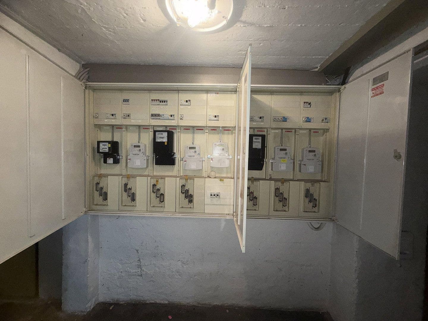 Predaj domu 594 m², pozemek 750 m², Heedfelder Straße 86a-88, Lüdenscheid, Severné Porýnie - Westfálsko Predaj domu 594 m², pozemek 750 m², Heedfelder Straße 86a-88, Lüdenscheid, Severné Porýnie - Westfálsko