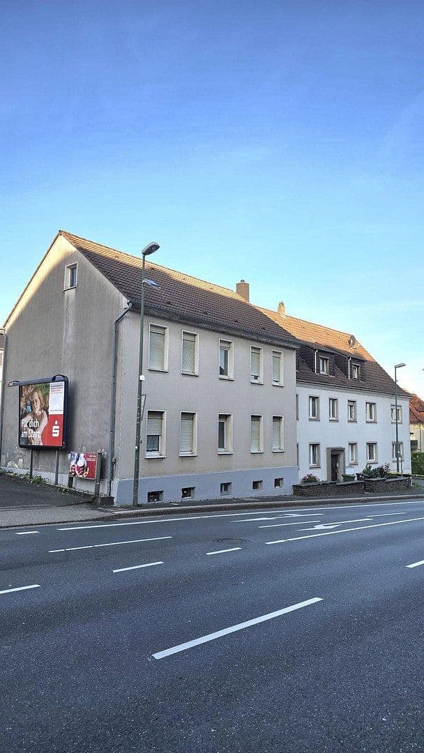 Predaj domu 594 m², pozemek 750 m², Heedfelder Straße 86a-88, Lüdenscheid, Severné Porýnie - Westfálsko Predaj domu 594 m², pozemek 750 m², Heedfelder Straße 86a-88, Lüdenscheid, Severné Porýnie - Westfálsko