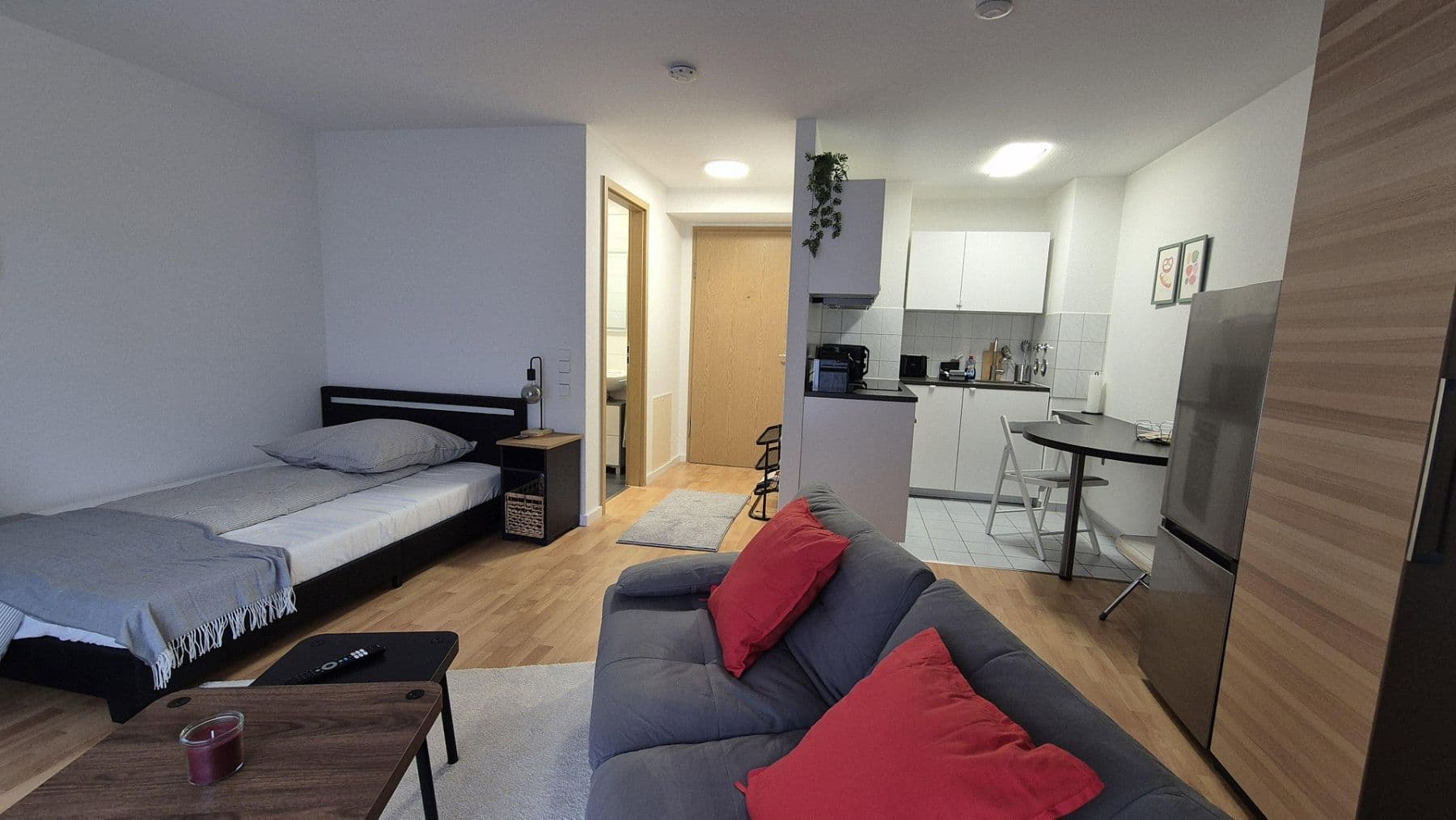 Prenájom bytu 1-izbový 31 m², Nürtingen, Bádensko-Wurttembersko Prenájom bytu 1-izbový 31 m², Nürtingen, Bádensko-Wurttembersko