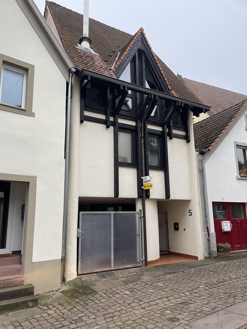 Predaj domu 120 m², pozemek 70 m², Färbergasse 5, Ettlingen, Bádensko-Wurttembersko Predaj domu 120 m², pozemek 70 m², Färbergasse 5, Ettlingen, Bádensko-Wurttembersko