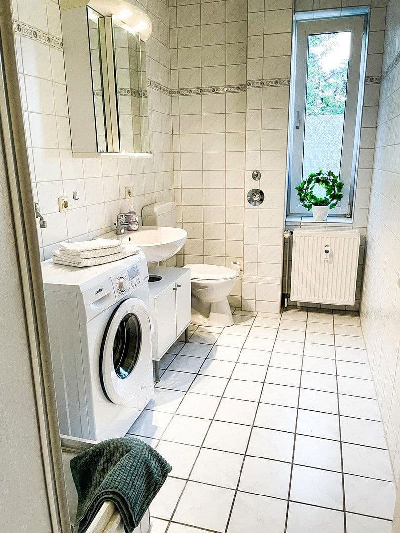 Prenájom bytu 1-izbový 33 m², Neue Straße 6, Laatzen, Dolné Sasko Prenájom bytu 1-izbový 33 m², Neue Straße 6, Laatzen, Dolné Sasko