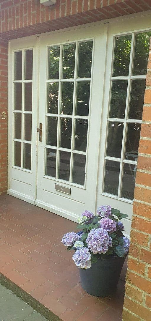 Predaj domu 212 m², pozemek 1.883 m², Quelkhorner Landstraße 3, Ottersberg, Dolné Sasko Predaj domu 212 m², pozemek 1.883 m², Quelkhorner Landstraße 3, Ottersberg, Dolné Sasko