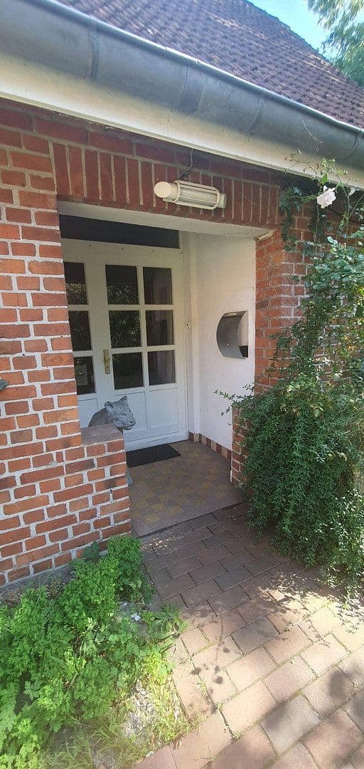 Predaj domu 212 m², pozemek 1.883 m², Quelkhorner Landstraße 3, Ottersberg, Dolné Sasko Predaj domu 212 m², pozemek 1.883 m², Quelkhorner Landstraße 3, Ottersberg, Dolné Sasko