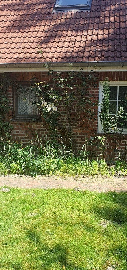 Predaj domu 212 m², pozemek 1.883 m², Quelkhorner Landstraße 3, Ottersberg, Dolné Sasko Predaj domu 212 m², pozemek 1.883 m², Quelkhorner Landstraße 3, Ottersberg, Dolné Sasko