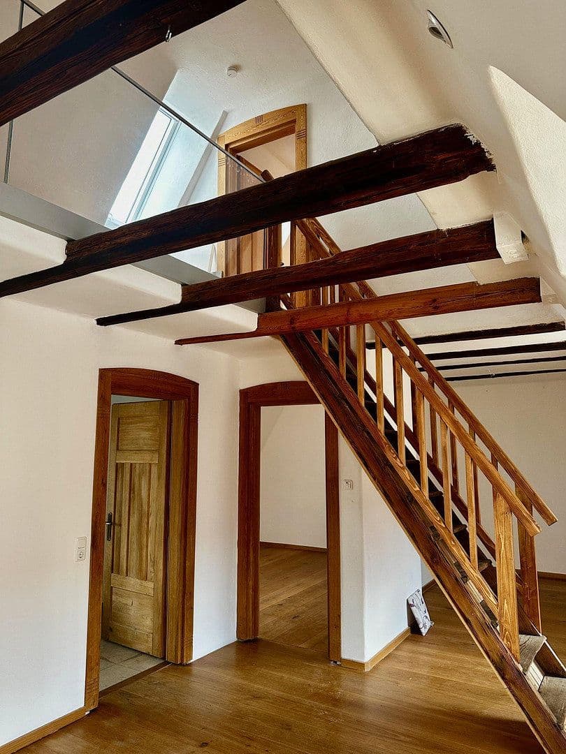 Prenájom bytu 3-izbový 125 m², Mittlerer Kaulberg 37, Bamberg, Bavorsko Prenájom bytu 3-izbový 125 m², Mittlerer Kaulberg 37, Bamberg, Bavorsko