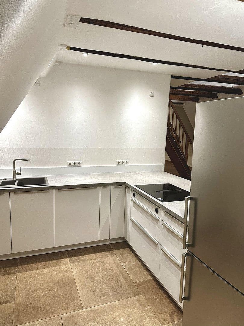 Prenájom bytu 3-izbový 125 m², Mittlerer Kaulberg 37, Bamberg, Bavorsko Prenájom bytu 3-izbový 125 m², Mittlerer Kaulberg 37, Bamberg, Bavorsko