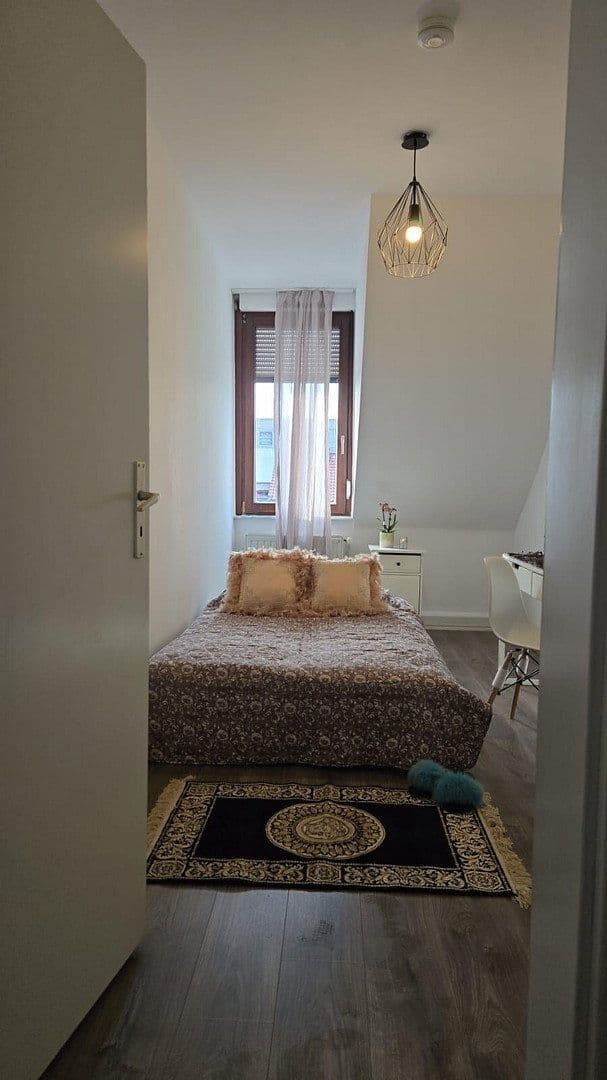 Predaj bytu 2-izbový 84 m², Mannheim, Bádensko-Wurttembersko Predaj bytu 2-izbový 84 m², Mannheim, Bádensko-Wurttembersko