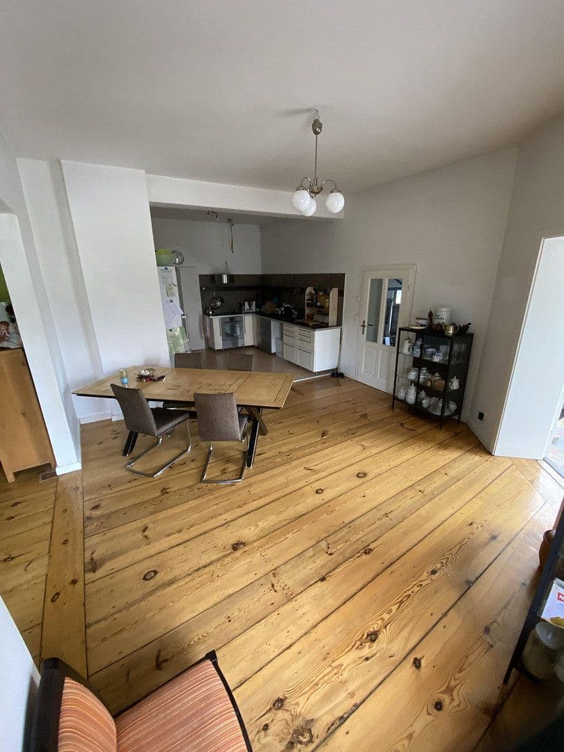 Predaj domu 230 m², pozemek 567 m², Waldsieversdorf, Brandenbursko Predaj domu 230 m², pozemek 567 m², Waldsieversdorf, Brandenbursko