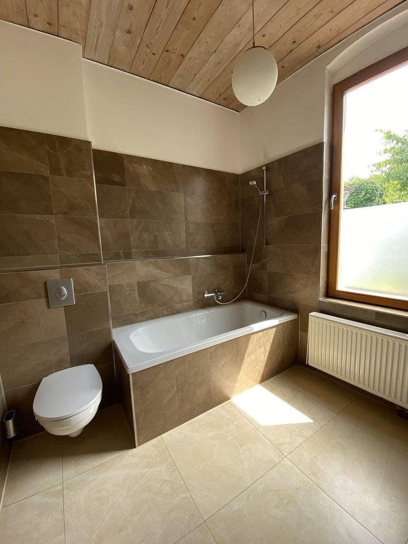 Predaj domu 230 m², pozemek 567 m², Waldsieversdorf, Brandenbursko Predaj domu 230 m², pozemek 567 m², Waldsieversdorf, Brandenbursko
