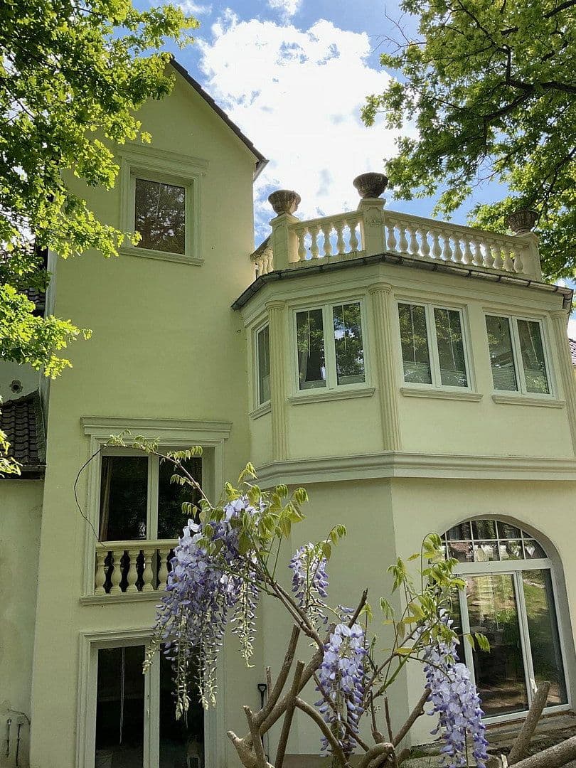 Predaj domu 800 m², pozemek 3.821 m², Bad Karlshafen, Hesensko Predaj domu 800 m², pozemek 3.821 m², Bad Karlshafen, Hesensko