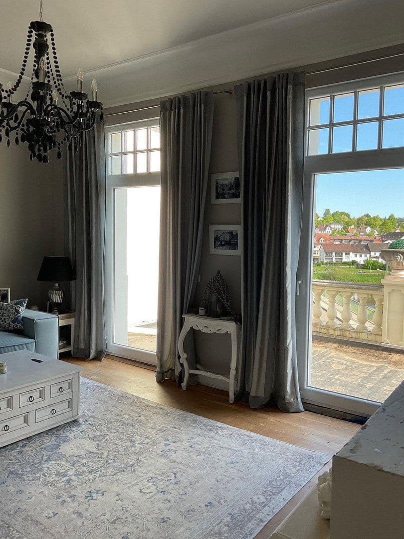 Predaj domu 800 m², pozemek 3.821 m², Bad Karlshafen, Hesensko Predaj domu 800 m², pozemek 3.821 m², Bad Karlshafen, Hesensko