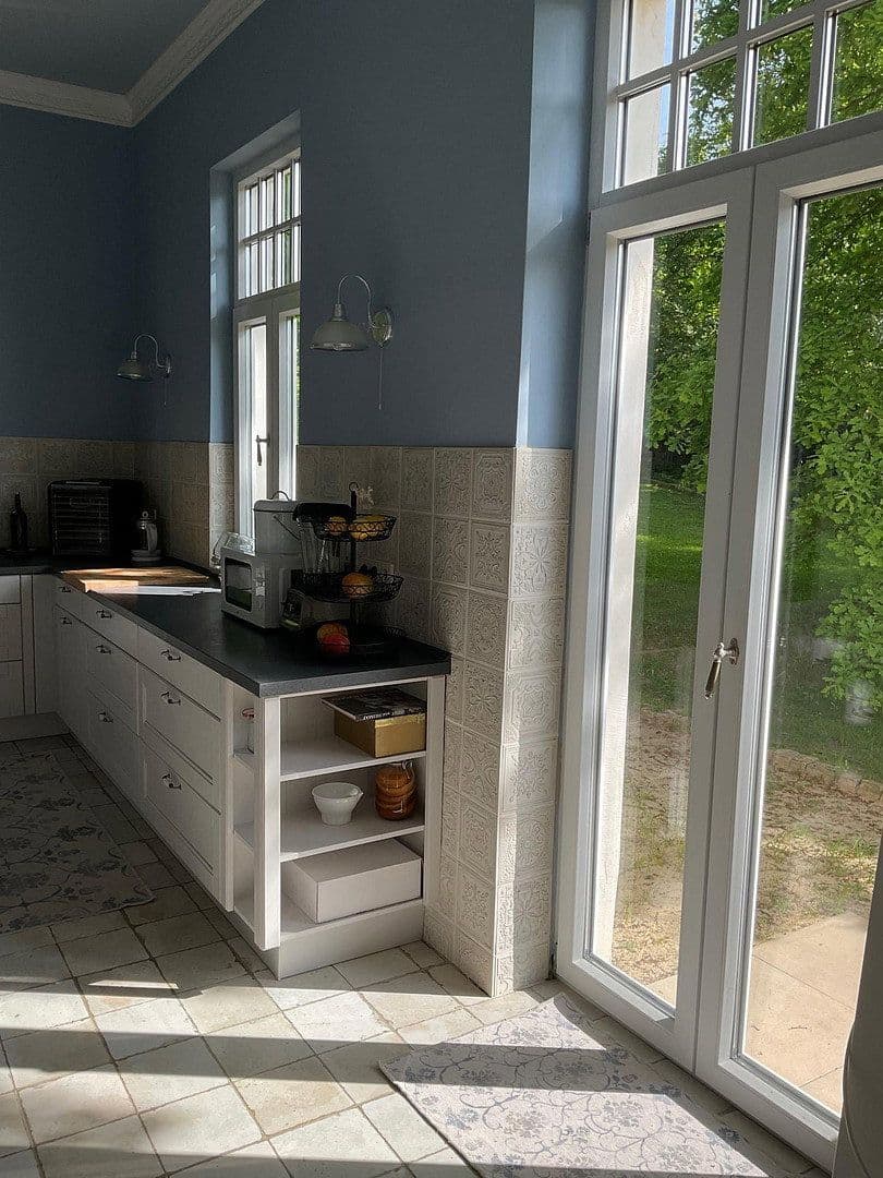 Predaj domu 800 m², pozemek 3.821 m², Bad Karlshafen, Hesensko Predaj domu 800 m², pozemek 3.821 m², Bad Karlshafen, Hesensko