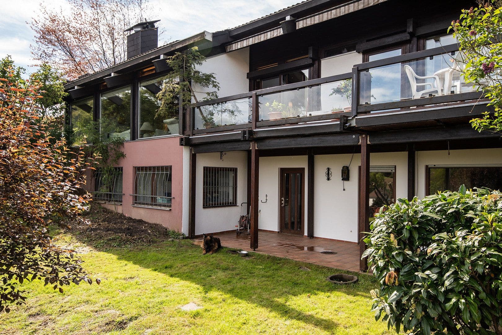 Predaj domu 259 m², pozemek 735 m², Birkenau, Hesensko Predaj domu 259 m², pozemek 735 m², Birkenau, Hesensko