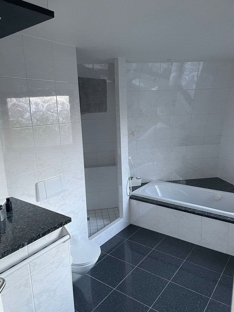 Predaj domu 273 m², pozemek 829 m², Flensburg, Šlezvicko-Holštajnsko Predaj domu 273 m², pozemek 829 m², Flensburg, Šlezvicko-Holštajnsko