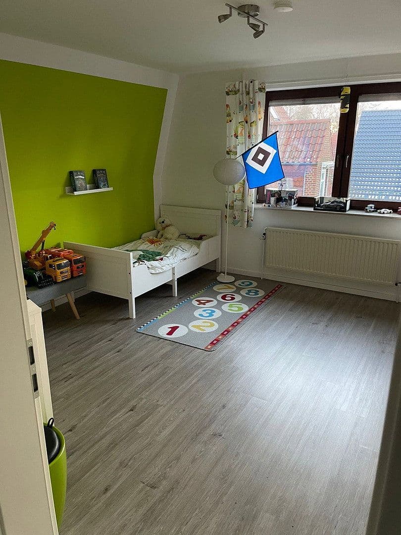 Predaj domu 273 m², pozemek 829 m², Flensburg, Šlezvicko-Holštajnsko Predaj domu 273 m², pozemek 829 m², Flensburg, Šlezvicko-Holštajnsko