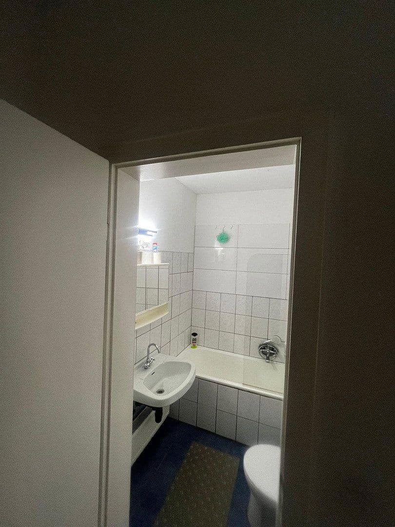 Prenájom bytu 2-izbový 43 m², Krayer Str. 28, Bochum, Severné Porýnie - Westfálsko Prenájom bytu 2-izbový 43 m², Krayer Str. 28, Bochum, Severné Porýnie - Westfálsko