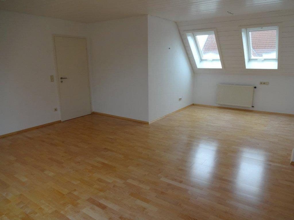 Prenájom bytu 6-izbový 220 m², Lehenstr. 25, Donaueschingen, Bádensko-Wurttembersko Prenájom bytu 6-izbový 220 m², Lehenstr. 25, Donaueschingen, Bádensko-Wurttembersko