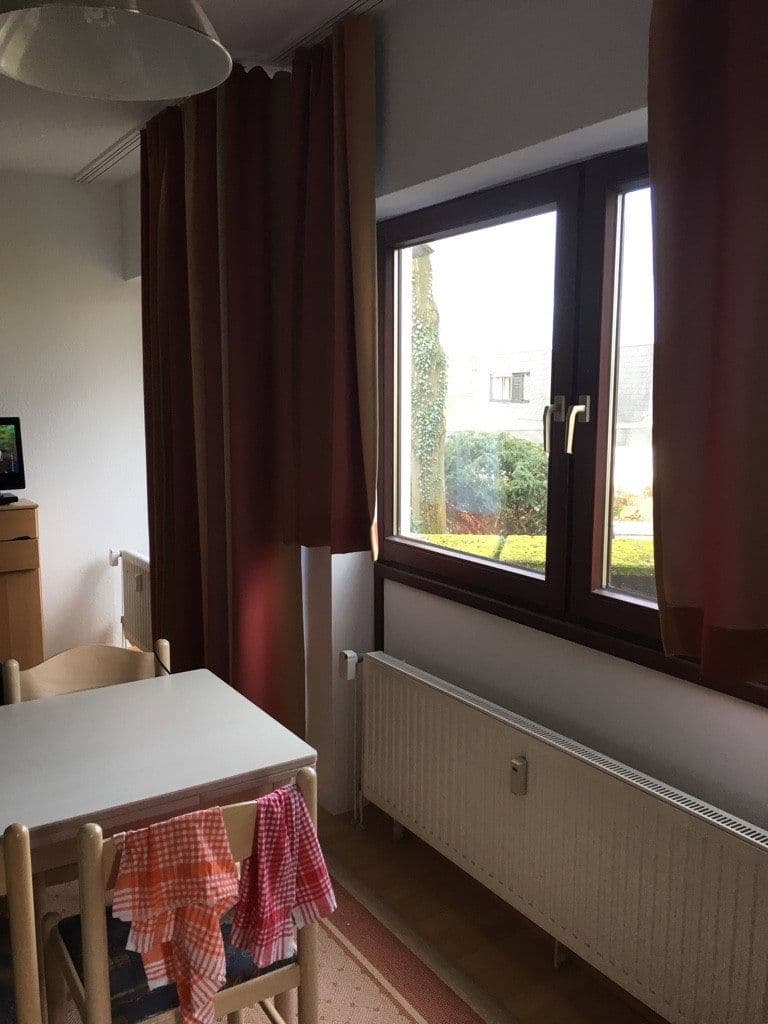 Prenájom bytu 1-izbový 28 m², Schlehenweg 2, Bonn, Severné Porýnie - Westfálsko Prenájom bytu 1-izbový 28 m², Schlehenweg 2, Bonn, Severné Porýnie - Westfálsko