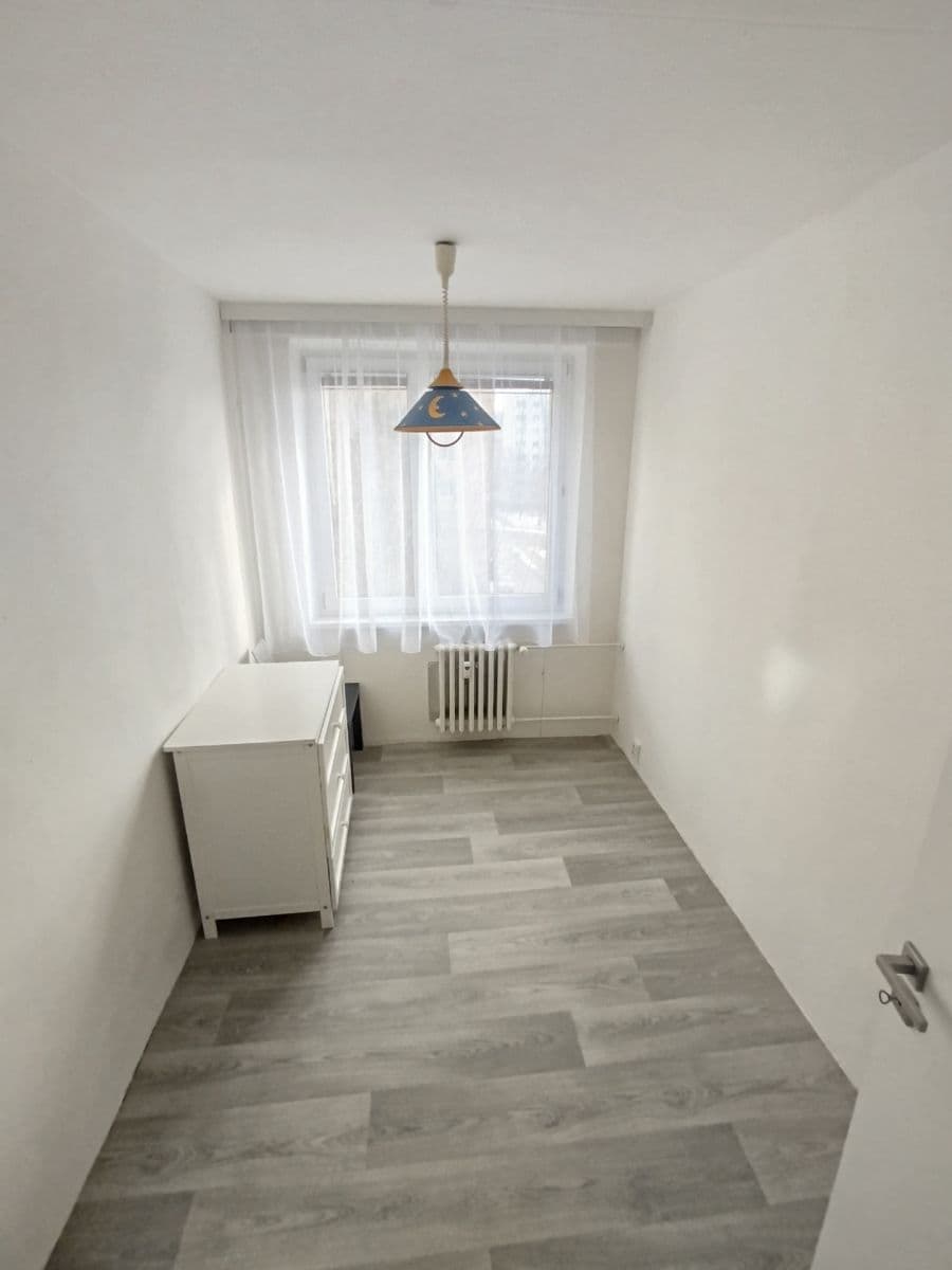 Prenájom bytu 3-izbový 68 m², Mikuláškovo náměstí, Brno, Jihomoravský kraj Prenájom bytu 3-izbový 68 m², Mikuláškovo náměstí, Brno, Jihomoravský kraj